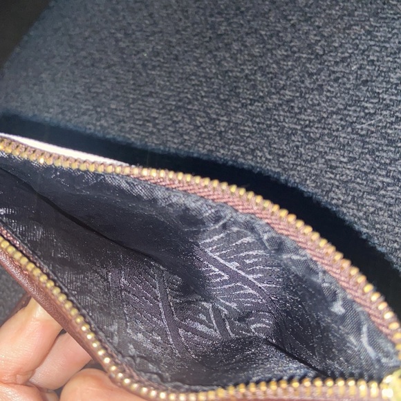 Disney Marvel Captain Marvel Loungefly wallet like new - Picture 4 of 4